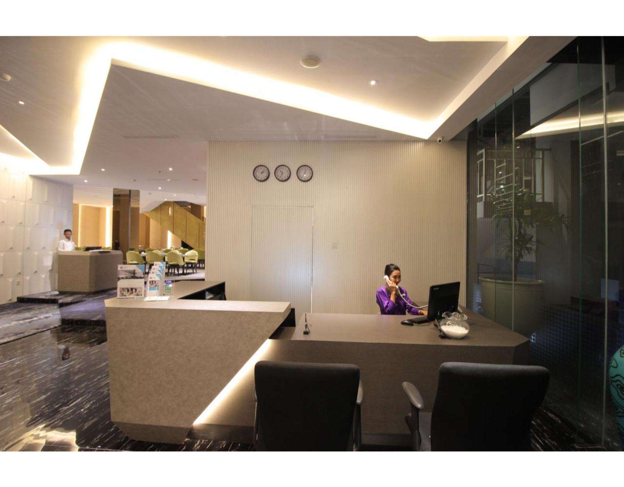 Forriz Hotel Yogyakarta Exteriör bild