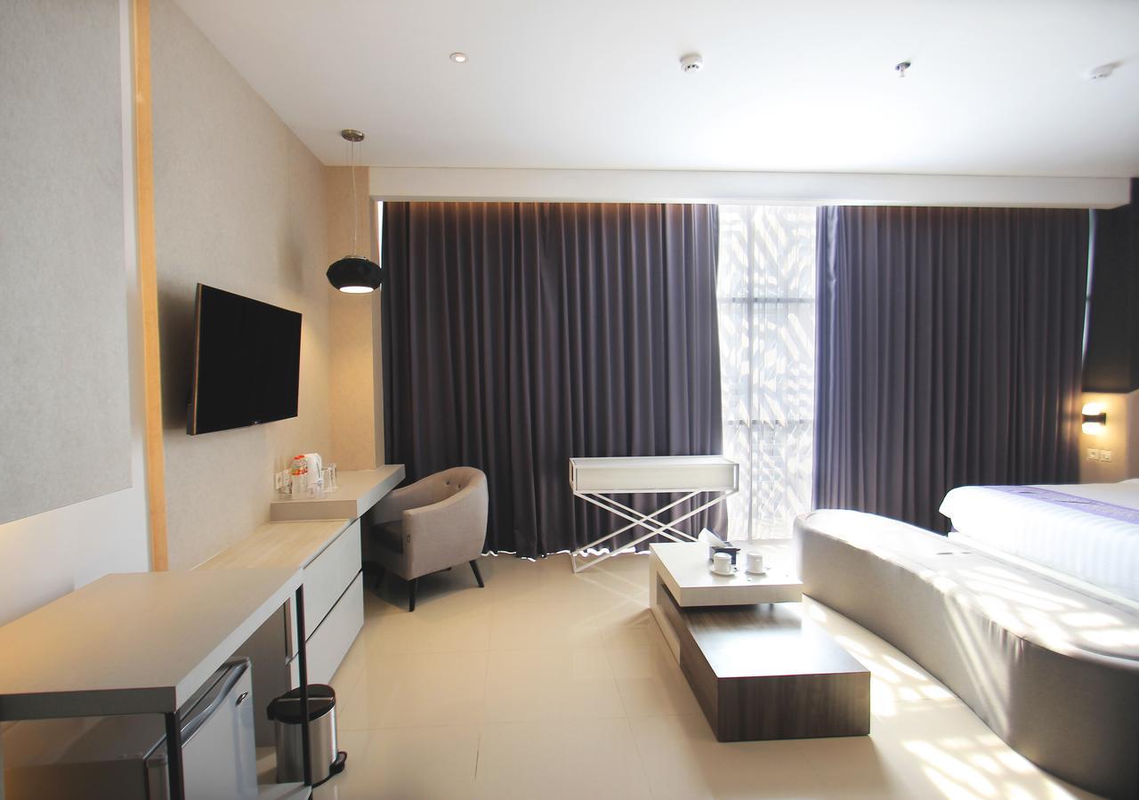 Forriz Hotel Yogyakarta Exteriör bild