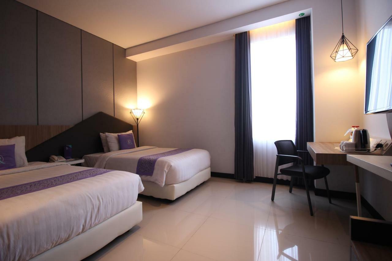 Forriz Hotel Yogyakarta Exteriör bild
