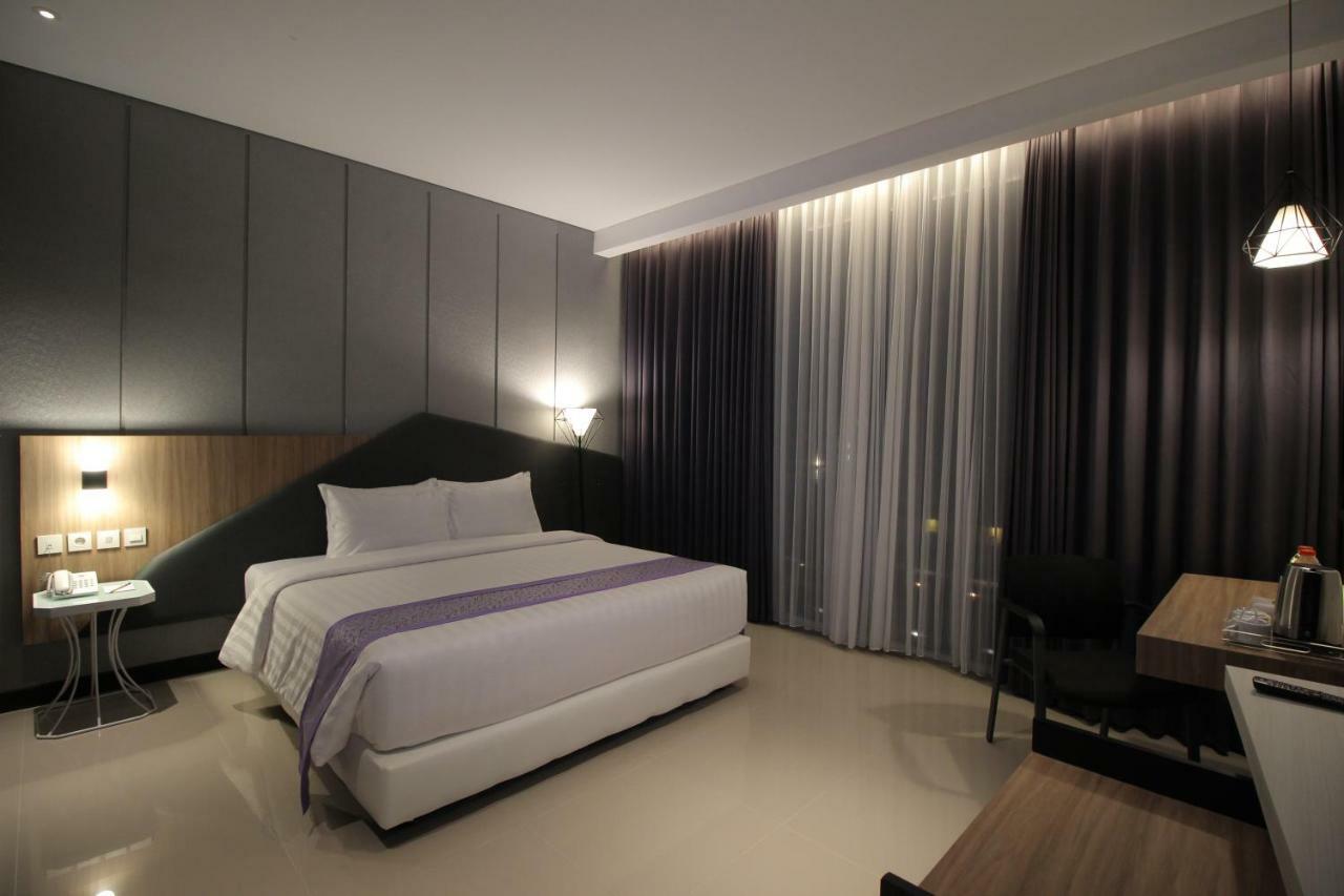 Forriz Hotel Yogyakarta Exteriör bild